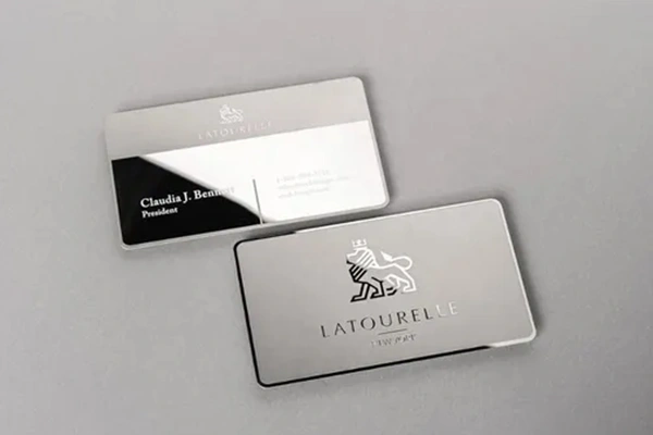 Custom metal card applications across business branding and bank card projects - Himgo