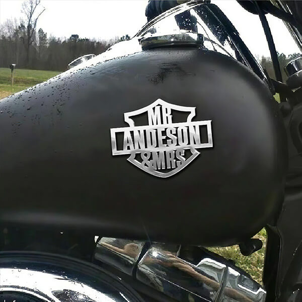 Custom-metal-auto-emblem-for-car-front-grille