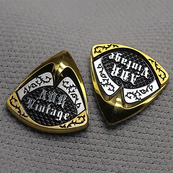 chrome-3D-metal-emblem-on-product-surface