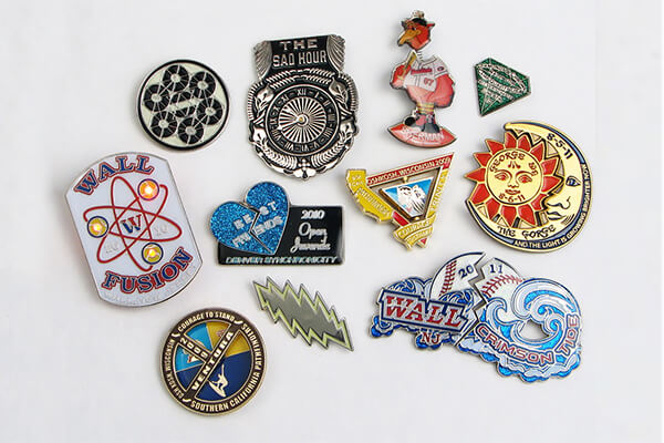 High-quality-metal-emblems-for-automotive-use-–-custom-chrome-and-aluminum-badges-by-Himgo