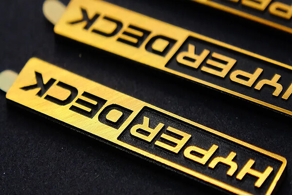 Metal-sticker-labels-for-industrial-and-commercial-applications