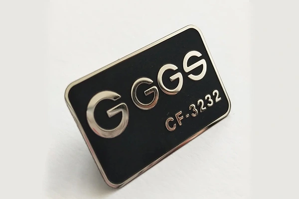 custom-printed-metal-label-for-home-appliance-logo