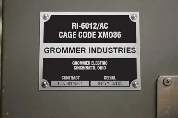 Aluminum-identification-component-applied-to-industrial-and-commercial-equipment-in-controlled-operating-environments